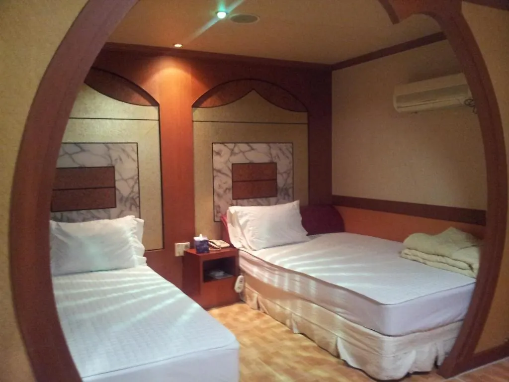 Busan Inka Motel 2*,  South Korea